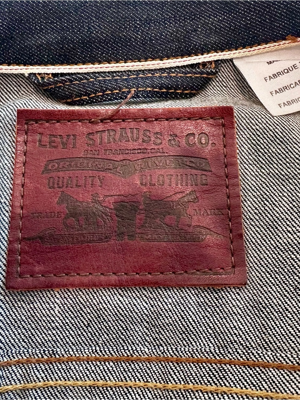 Levi's Dark Blue Denim Trucker Jacket - Picture 6 of 7